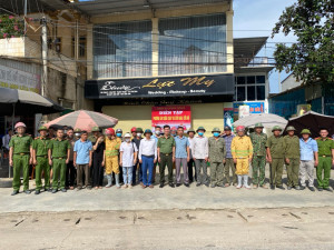 Thực tập phương án chữa cháy và cứu nạn, cứu hộ tại Tổ liên gia an toàn phòng cháy, chữa cháy